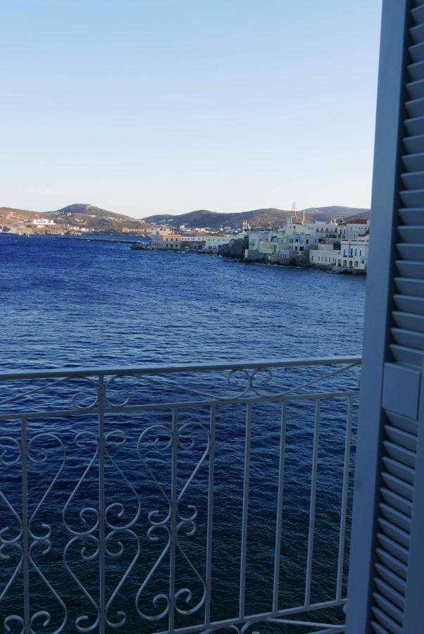 Seaside Serenade 1, Suite Ermoupoli Exterior foto