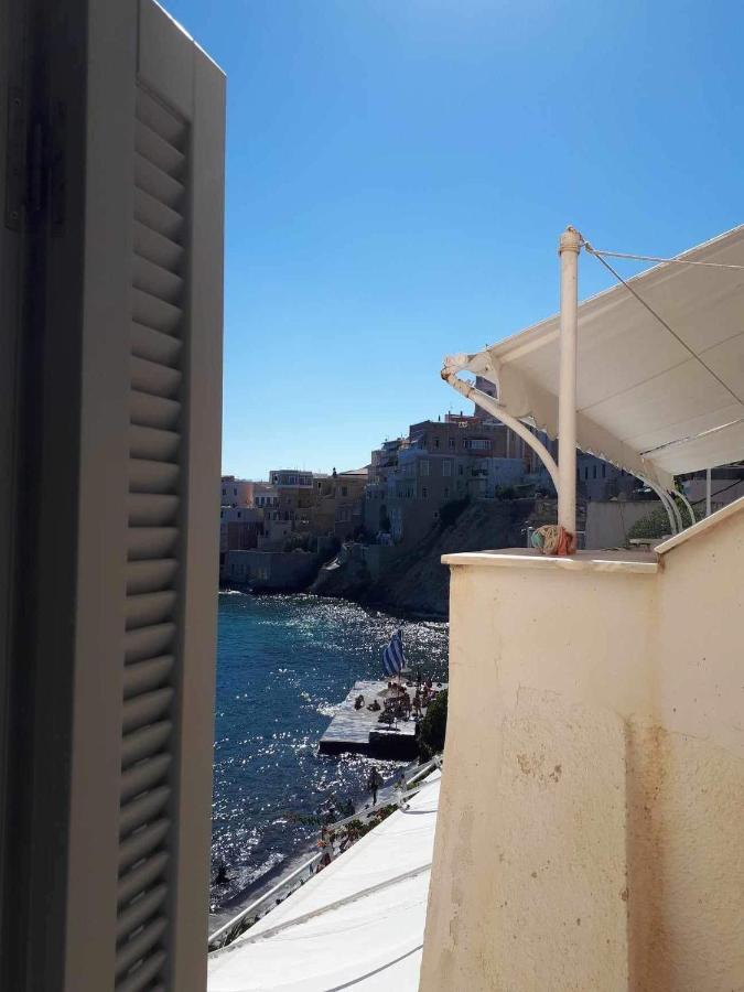 Seaside Serenade 1, Suite Ermoupoli Exterior foto