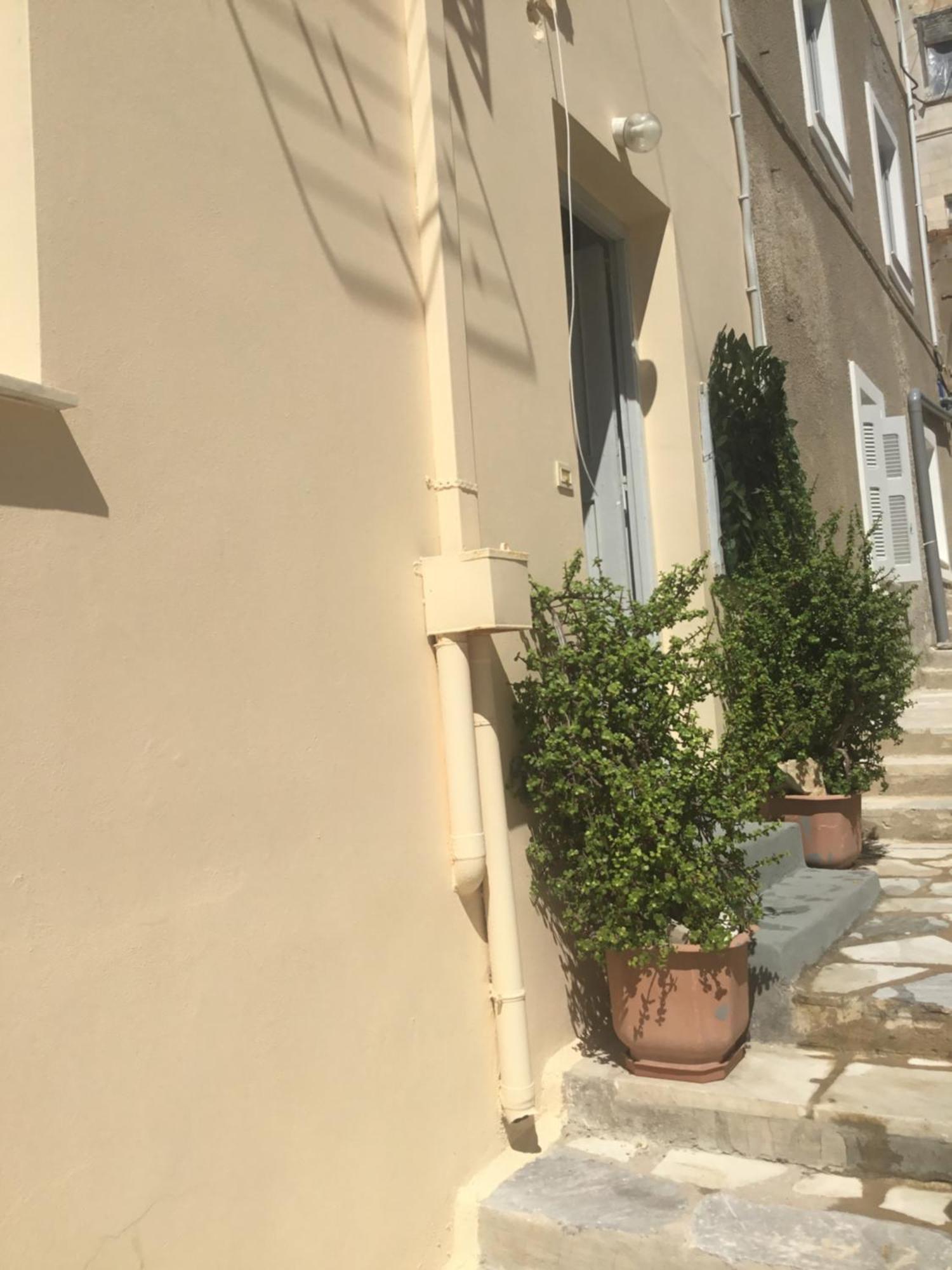 Seaside Serenade 1, Suite Ermoupoli Exterior foto